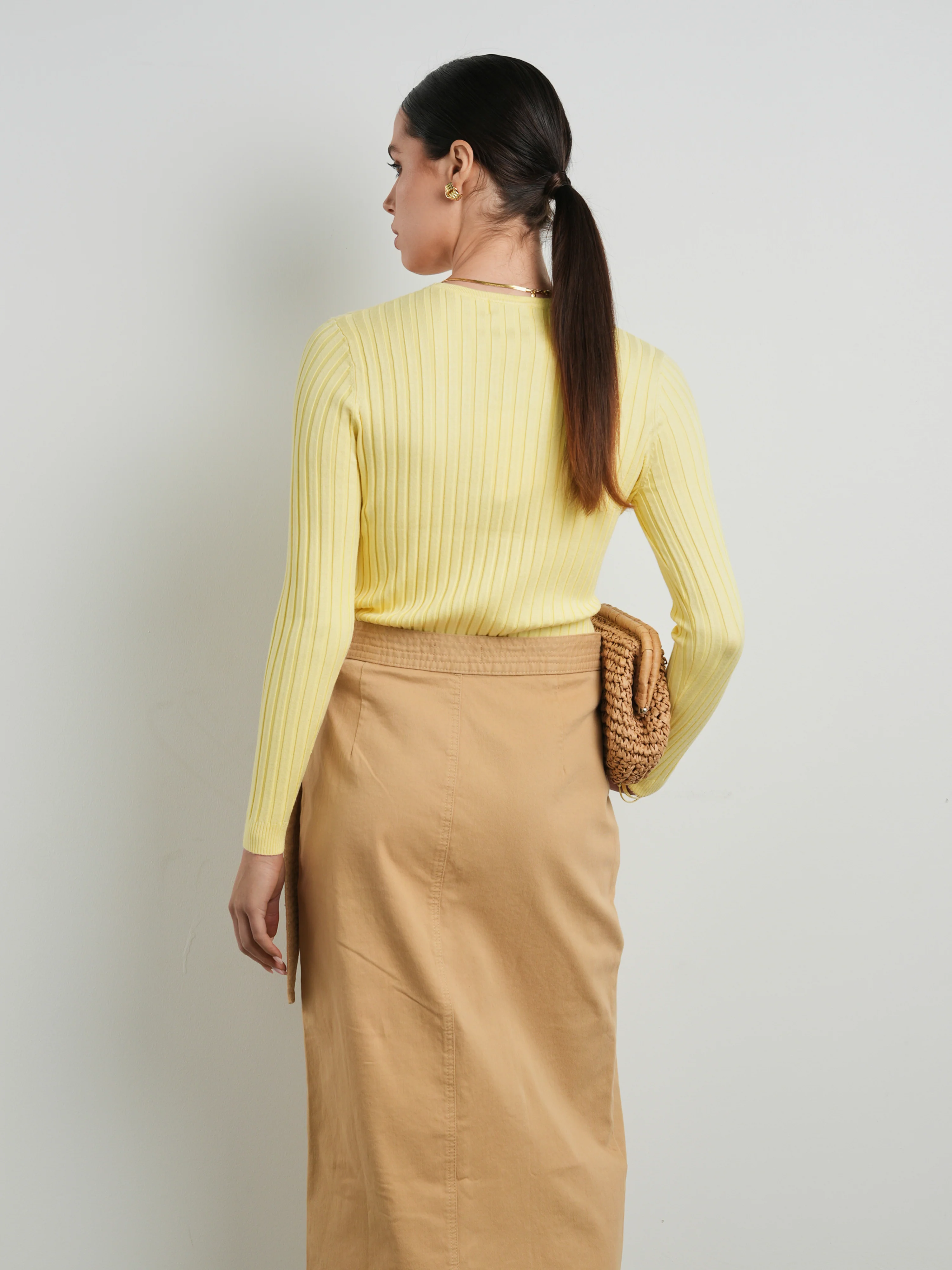 Cinnamon Ribbed Crewneck Sweater - Image 3