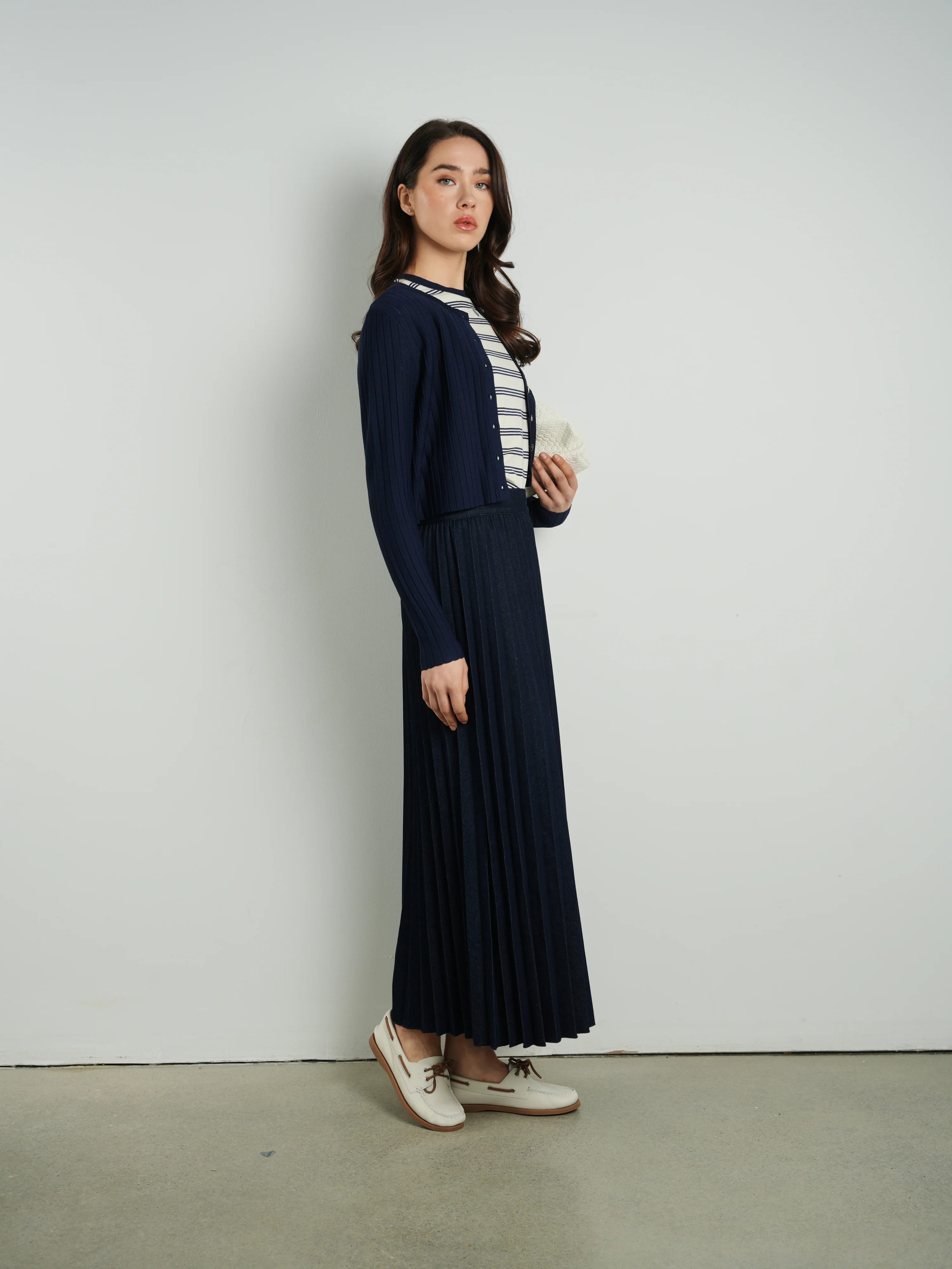 Hd Pleated Maxi Skirt - Image 3