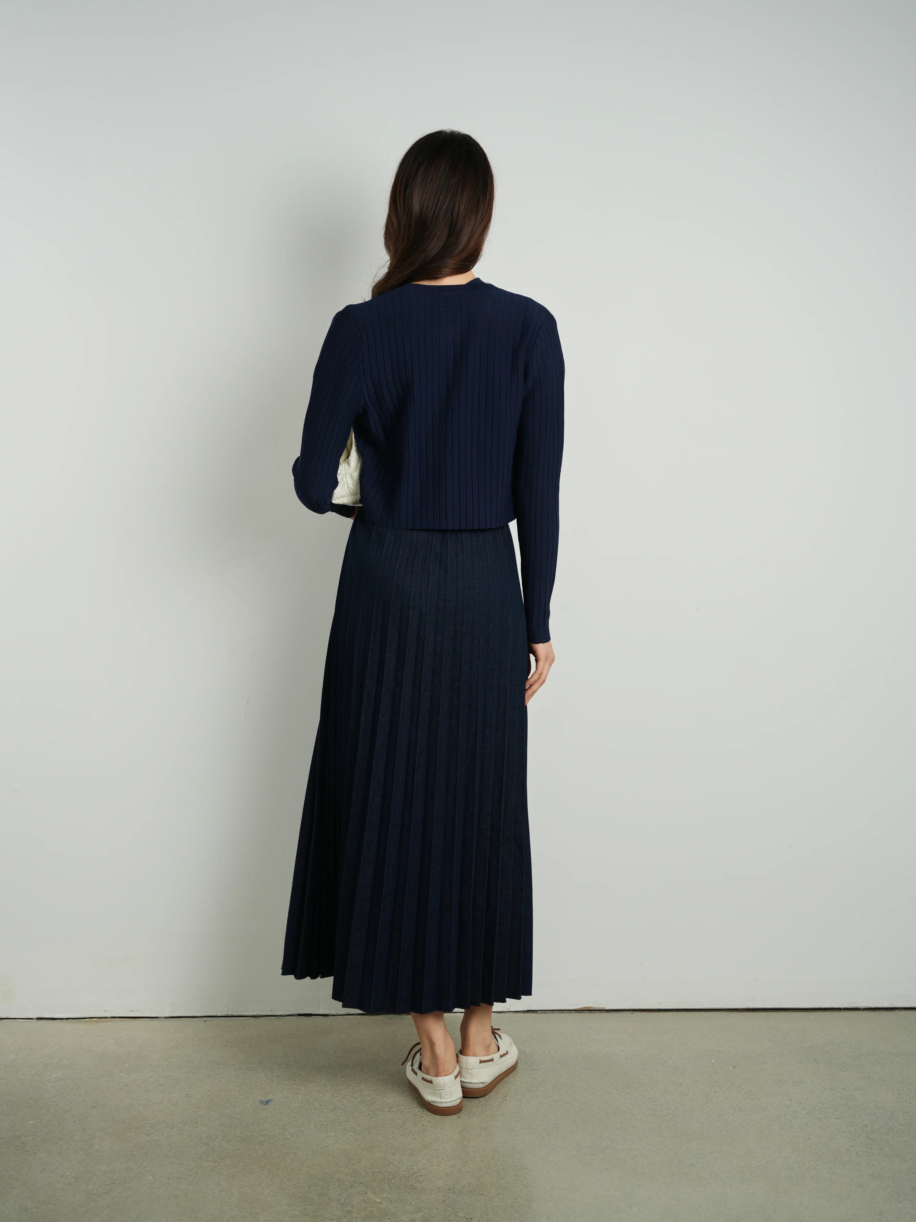 Hd Pleated Maxi Skirt - Image 4