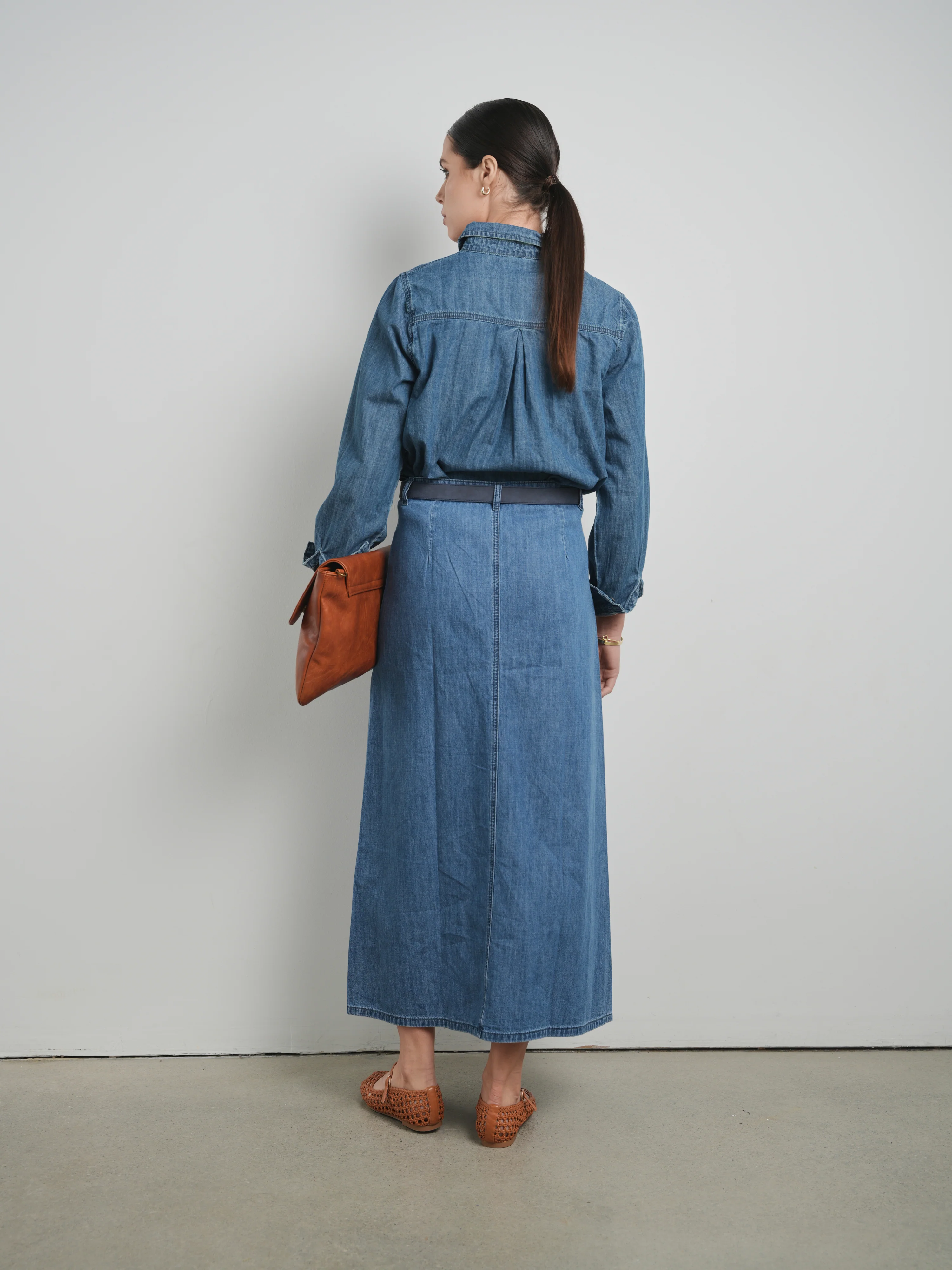 Hd Floral Embroidery Pocket Skirt - Image 4